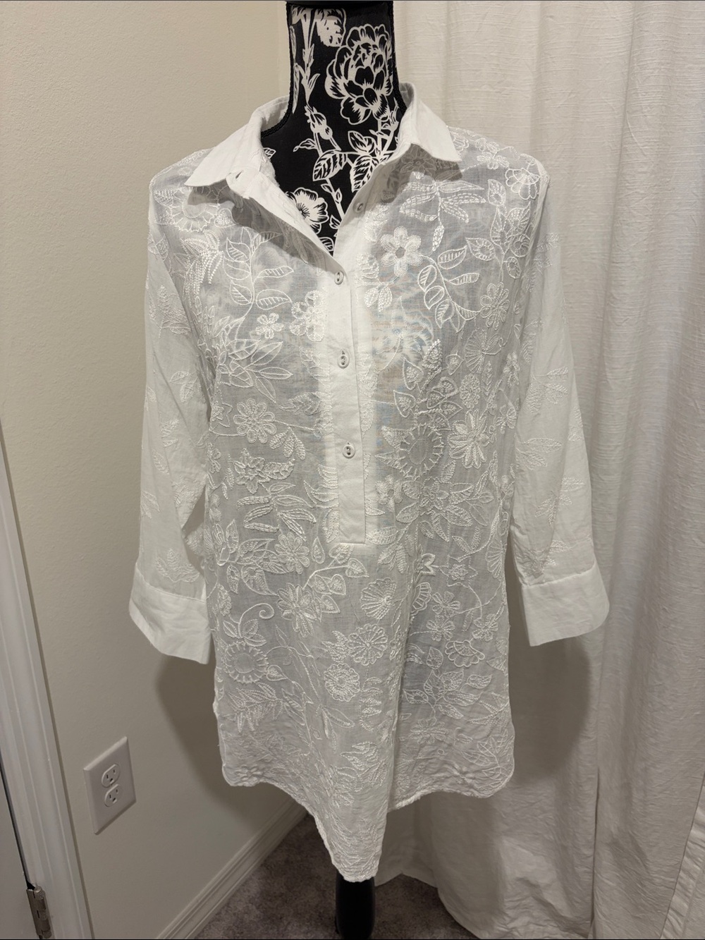 Gretchen Scott Designs Cotton White Embroidered Lace Tunic